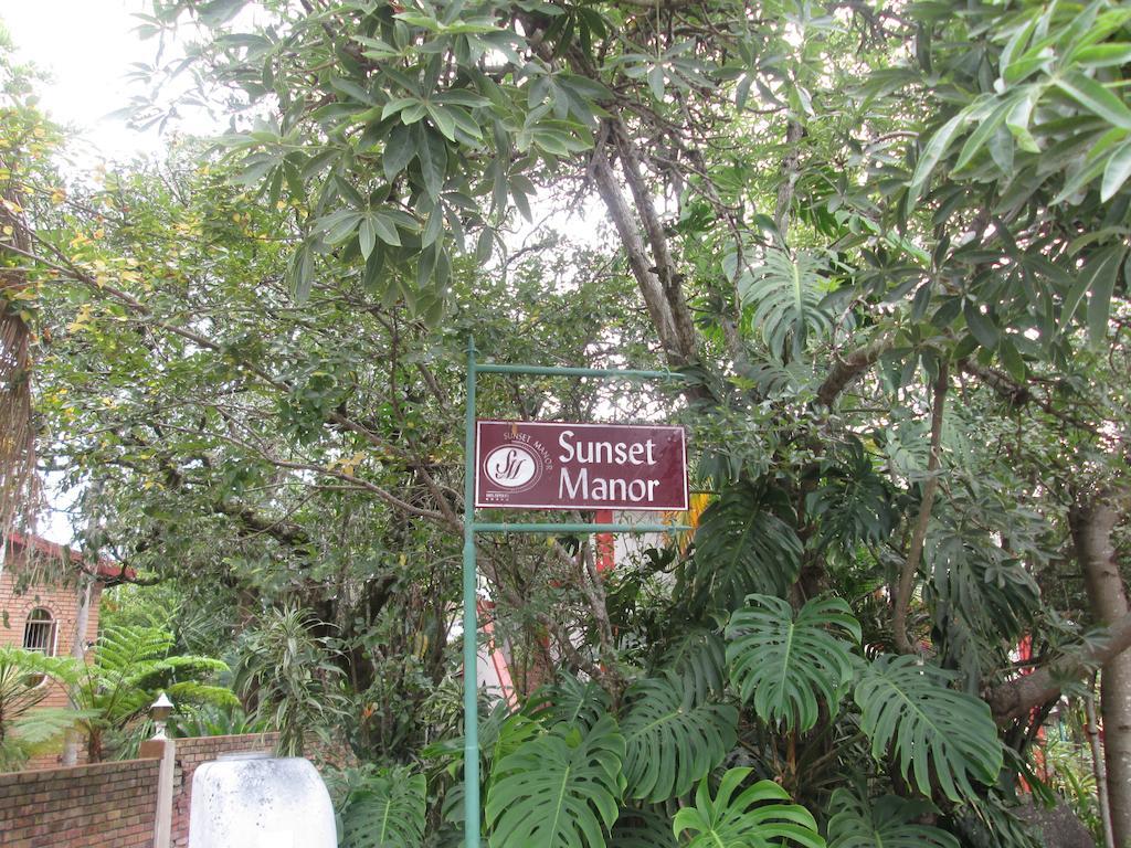 Sunset Manor Bed & Breakfast Mbombela Екстериор снимка