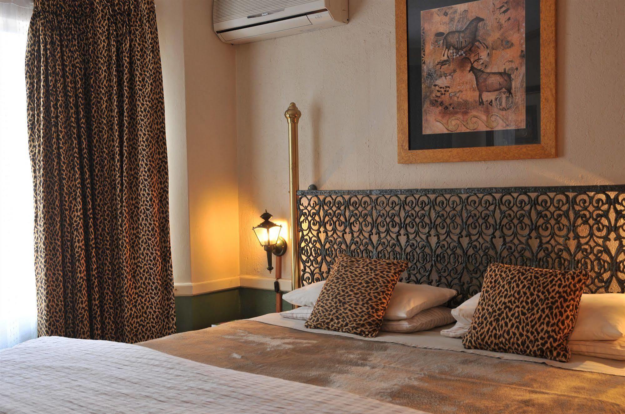 Sunset Manor Bed & Breakfast Mbombela Екстериор снимка